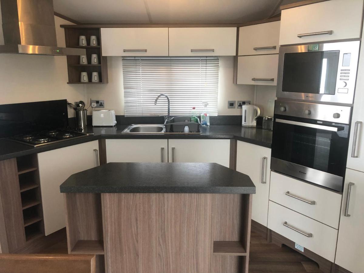 Caravan Hire Golden Sands Sea Front Kinmel Bay Extérieur photo